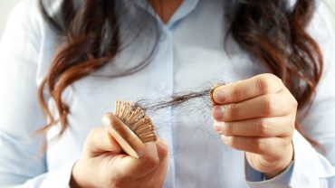 Oprește decolorarea părului: sfaturi esențiale
