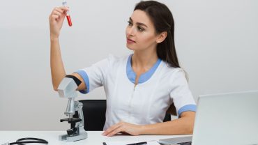 Hematologie ce înseamnă? Studiul sângelui și bolilor de sânge Hematologie ce înseamnă? Studiul sângelui și bolilor de sânge