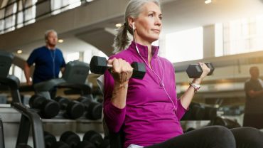 Strategii de fitness pentru femei în perioada de perimenopauză Strategii de fitness pentru femei în perioada de perimenopauză