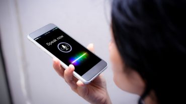 Aplicații mobile pentru controlul vocal al casei inteligente Aplicații mobile pentru controlul vocal al casei inteligente