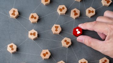 10 trucuri pentru a avea o viață socială activă și împlinită