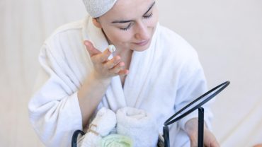 Cum să-ți repari pielea fără să începi de la zero