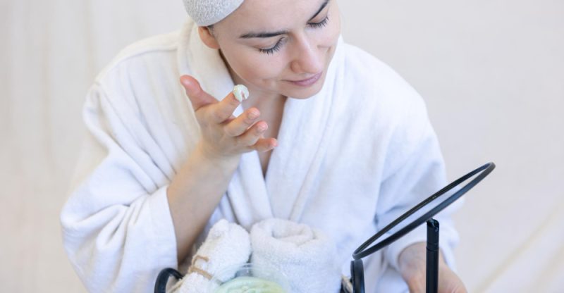 Cum să-ți repari pielea fără să începi de la zero