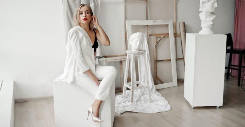 Minimalismul care cucerește lumea fashion Minimalismul care cucerește lumea fashion