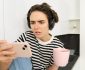 Importanța de a lăsa telefonul în altă cameră când te duci la culcare