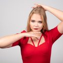 Împletiturile lejere reduc încurcarea fără să tensioneze scalpul Împletiturile lejere reduc încurcarea fără să tensioneze scalpul