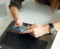 Bagajul de cală la conexiuni: Când este transferat automat și când trebuie ridicat