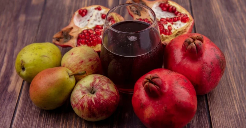 Rodia: ce oferă fructul și cum diferă de sucurile concentrate